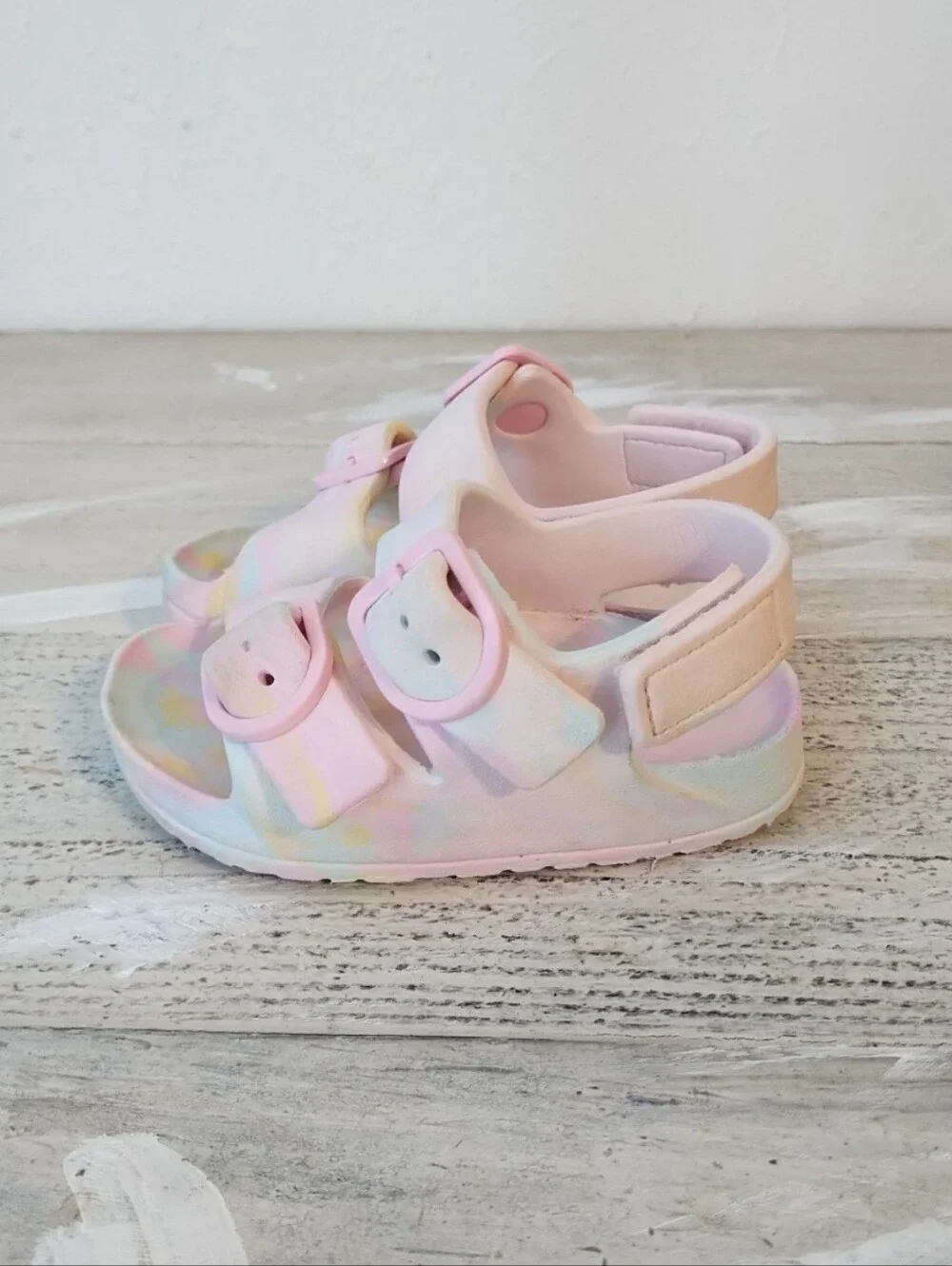 Girls sandals Double Buckle SandalsColor:Multi size 5-6